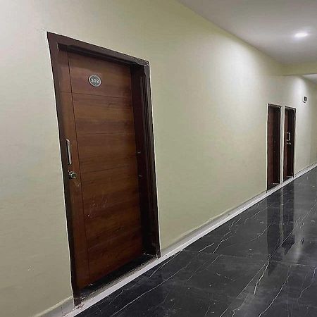 Hotel O Pravin Executive Gangapur  외부 사진