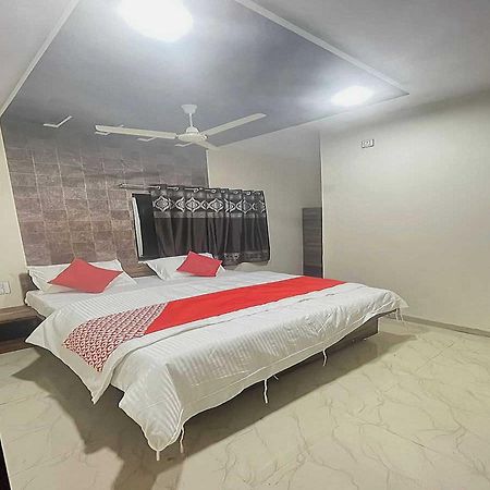 Hotel O Pravin Executive Gangapur  외부 사진