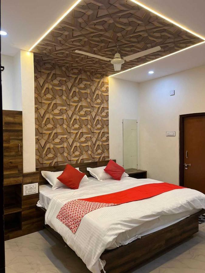 Hotel O Pravin Executive Gangapur  외부 사진