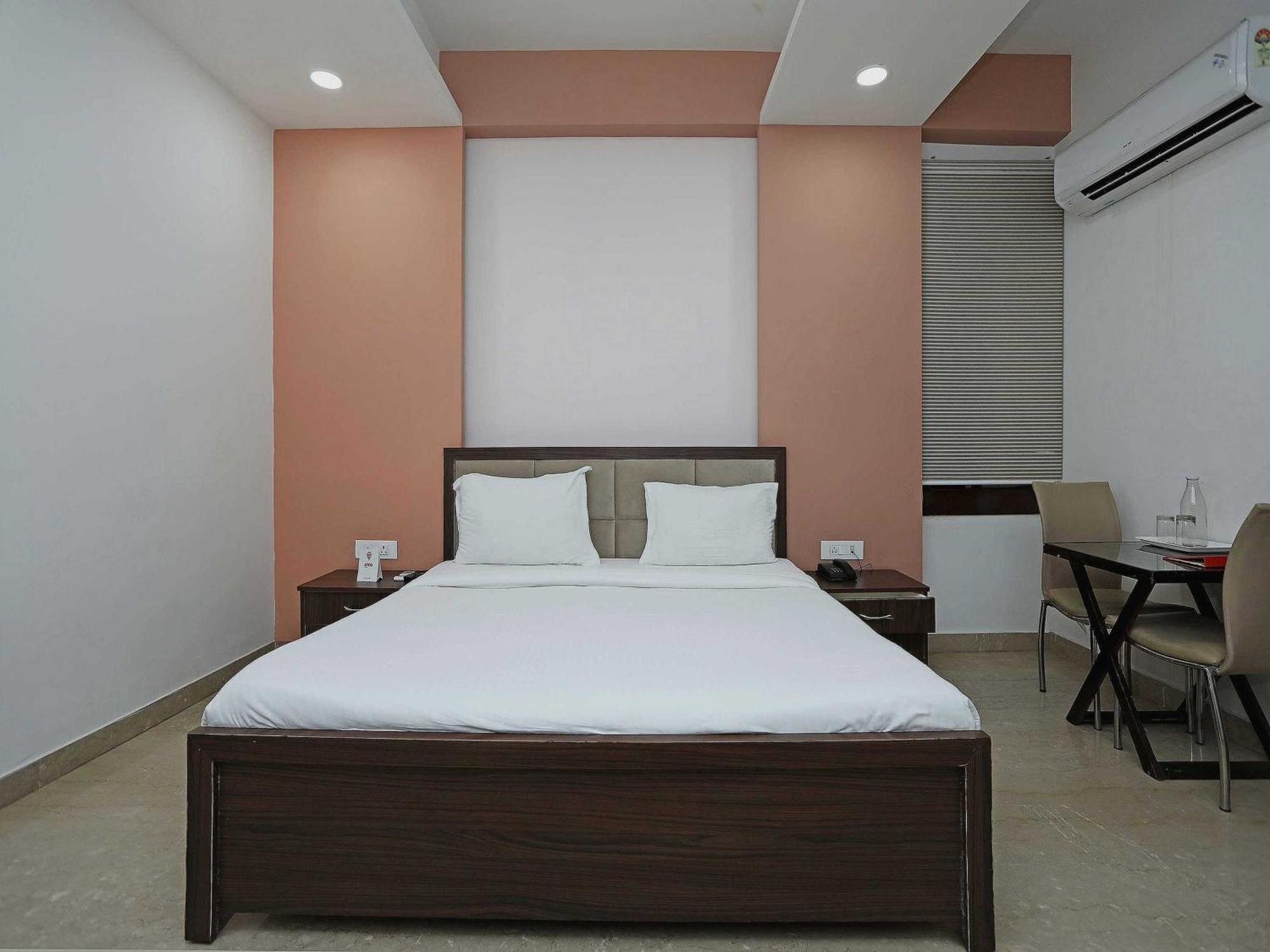 Hotel O Pravin Executive Gangapur  외부 사진